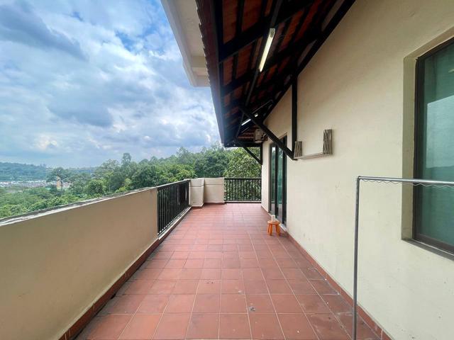 CORNER DUPLEX Armanee Condominium Damansara Damai Petaling Jaya