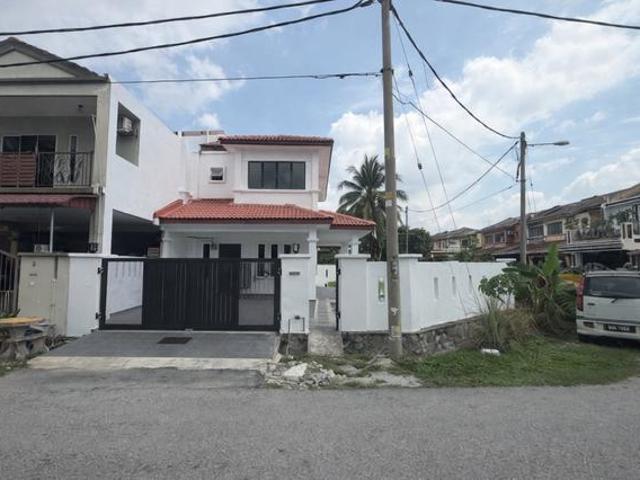 Corner Facing Open Taman prima saujana 2 Storey Reno extend