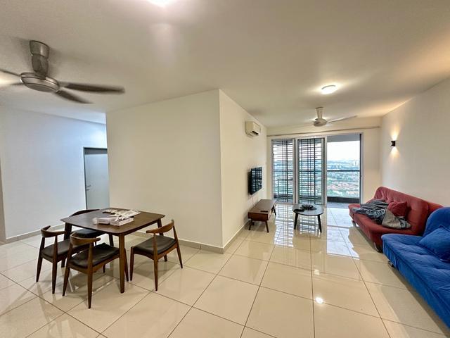 Corner Fully Furnished Aurora Residence Puchong Prima Nr LRT 100 Loan