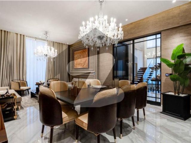 Corner fully furnished reasonable deal dha phase 7 block w