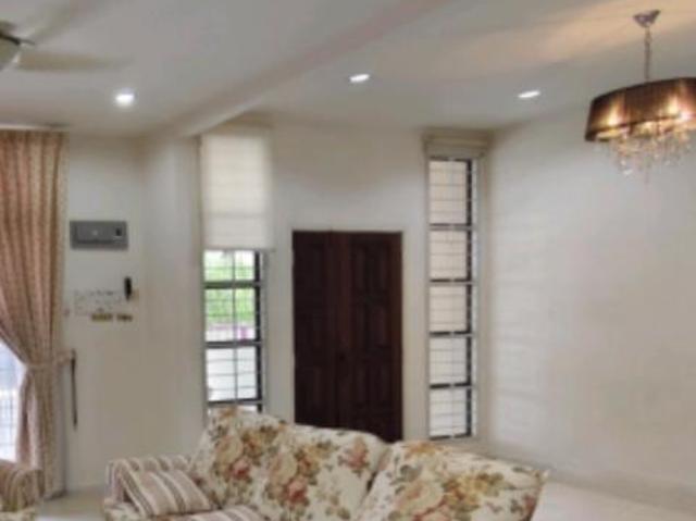Corner Fully Furnished Unit Taman Permatang Tinggi Indah For Rent