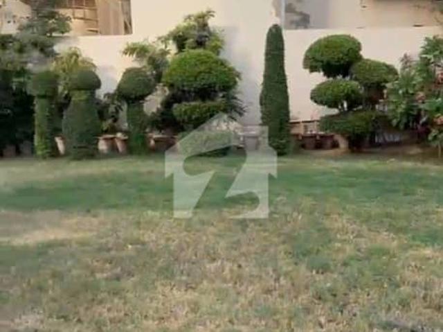 Corner Furnished Iqbal Villas 152sq Yd Close To Entrance Of BTK 3Bed One Unit Villas FOR SALE