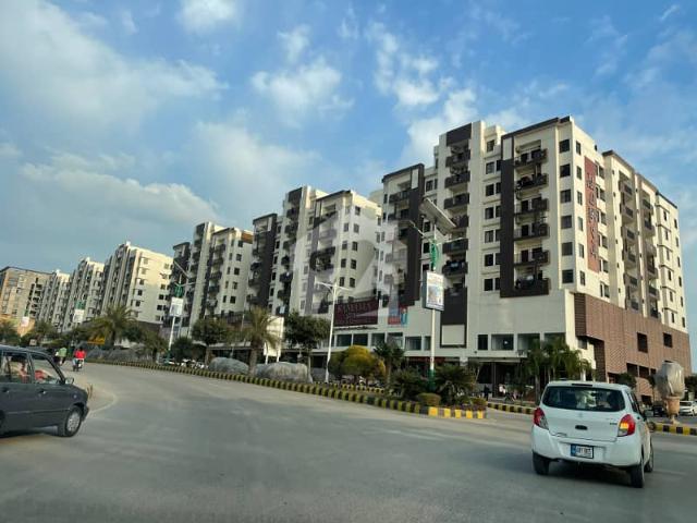 Corner Furnished 2 Bedroom Flat Sale in Samama Star