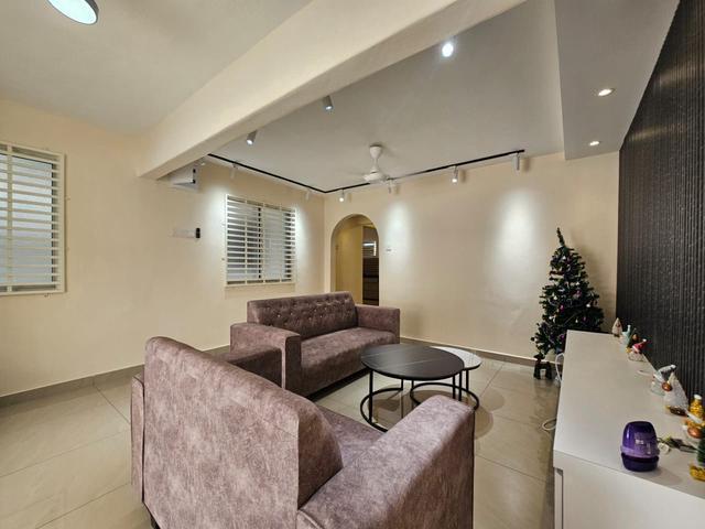 CORNER FURNISHED 4 ROOM Double Storey Malim Abadi Cheng Taman Merdeka