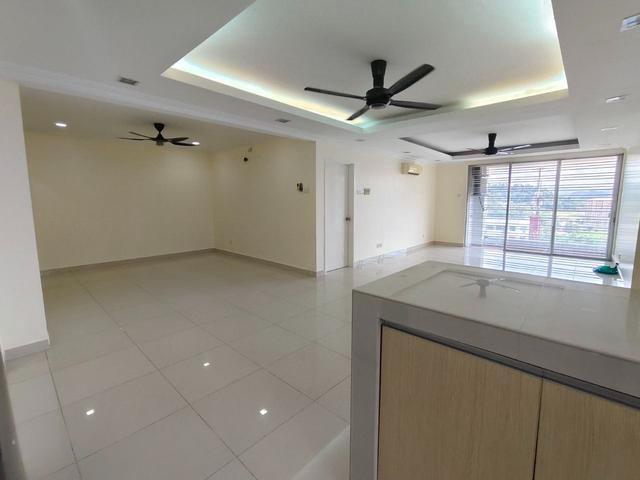 Corner KL East View Greenery1450sf BIGGESTPV2 Platinum Hill Condo