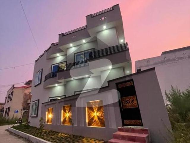 Corner House 6.5 Marla Double Storey For Sale In New City Phase 2