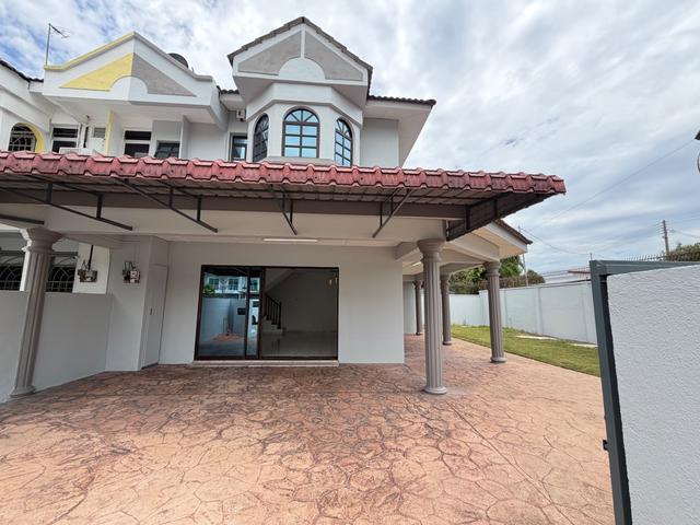 Corner House Double Storey Ipoh Sppk Pengkalan Station 18 Lahat