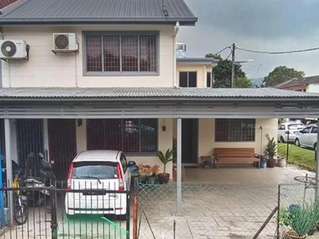 Corner House for rent