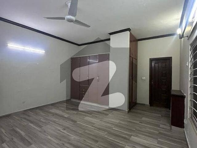 Corner house for sale