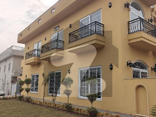 Corner House For Sale Double Storey Location I 10 Man Double Road Location I 10/1
