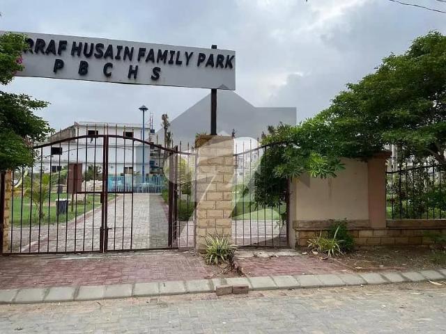Corner House For sale In Pilibhit Cooperative Housing Society Karachi