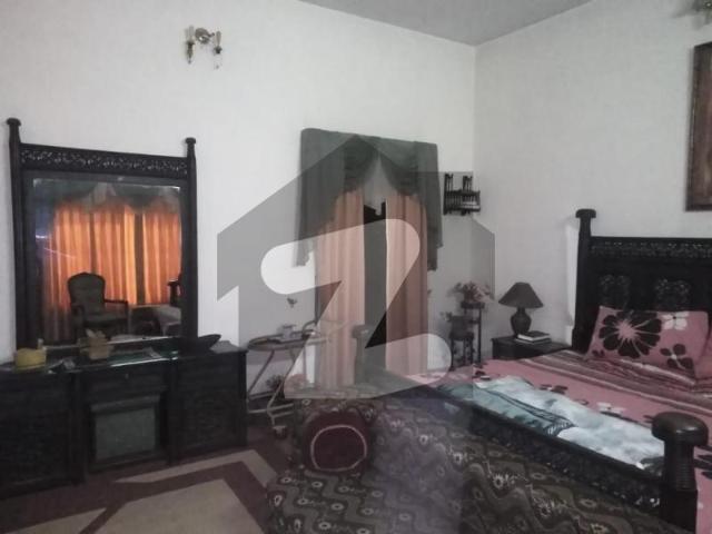 Corner House For Sale In Zaryab Colony Near Dalazak Road