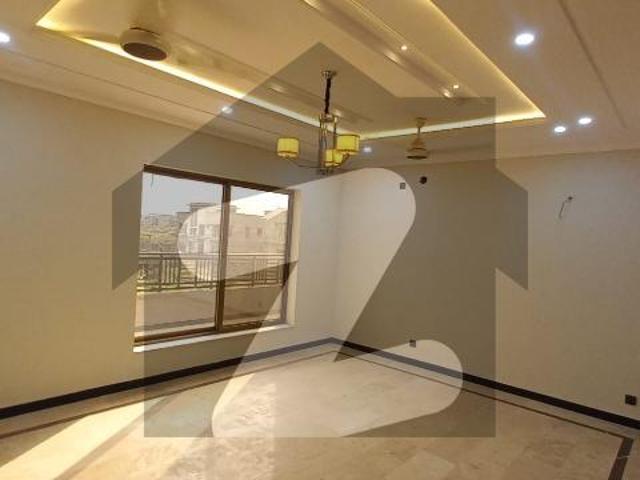Corner House Of 1 Kanal Is Available For Sale In DHA Phase 1 Sector C