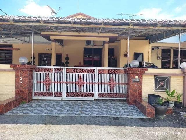 Corner House Single Story FULLY FURNISHED