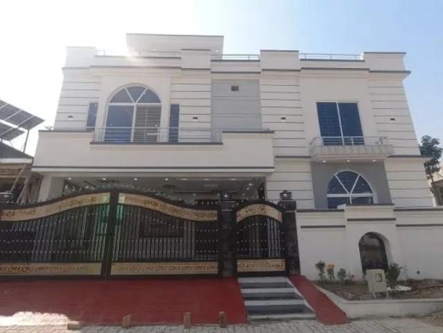 Corner In Top City 1 House Sized 13 Marla For sale Islamabad Top City 1 ID 102612