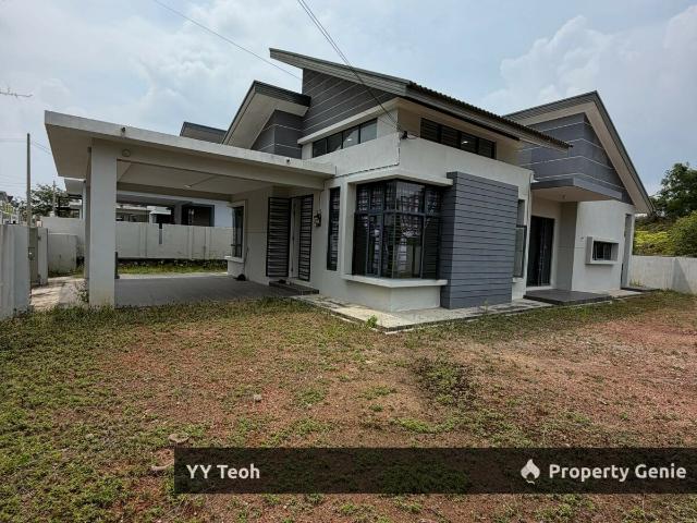 CORNER One Krubong Samarinda Single Storey Bungalow with BIG LAND