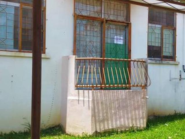 Corner Lot Melinsung Summer Bay Apartment 3 Bilik Ground Floor