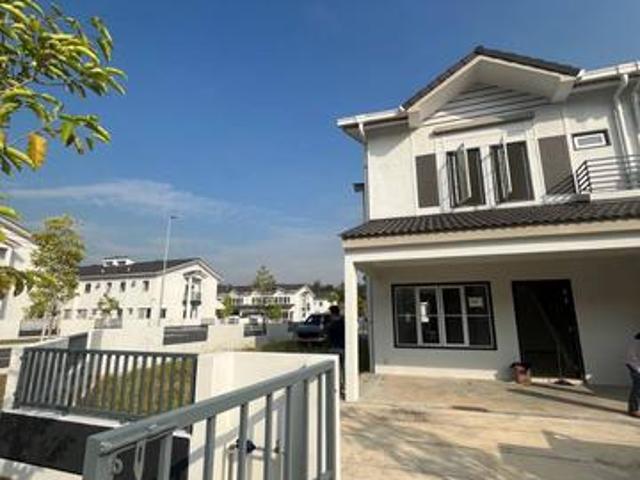 CORNER LOT Msenyumia for Rent at Salak Tinggi Sepang UniKL KLIA