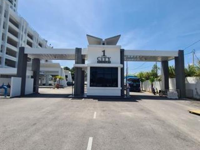 CORNER LOT One City Residences 1055sf 3 Carparks