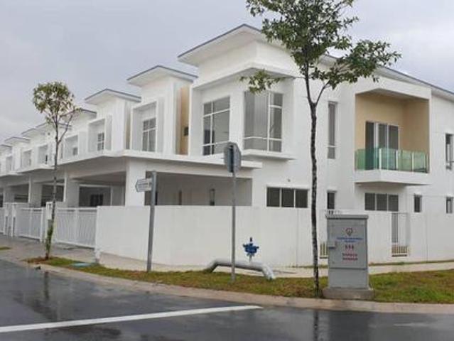 Corner Lot at Ara Sendayan Bandar Sri Sendayan