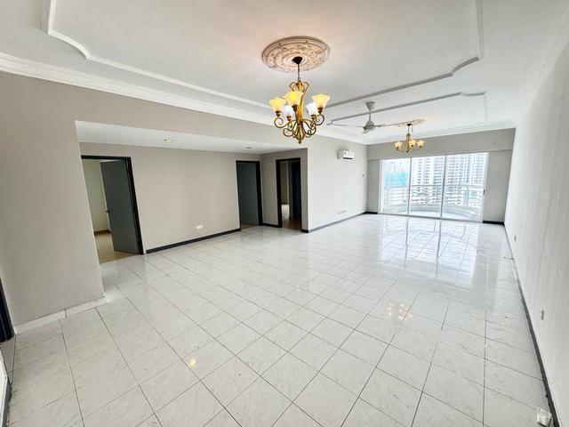 CORNER LOT Duta Ria Condo Solaris Jalan Dutamas KL