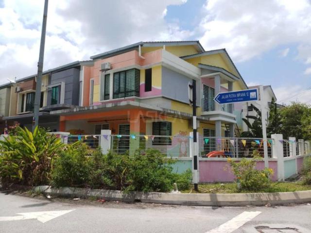 Corner Lot Double Storey For Kindergarten Use Taman Putra Impiana Puchong