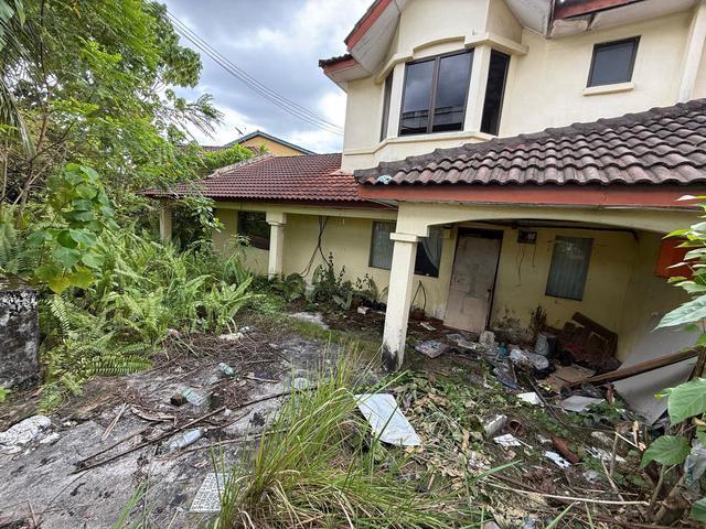 CORNER LOT Double Storey House Taman Subang Perdana U3 Shah Alam