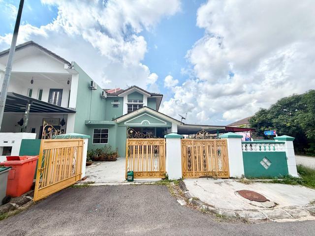 Corner Lot Double Storey Jalan Jasa Mutiara Rini Skudai