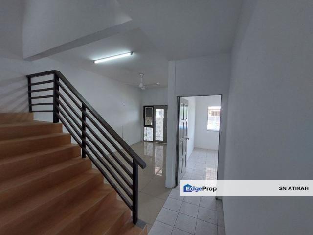 [CORNER LOT] Double Storey Jalan Tanjung Rhu Seksyen 30, Shah Alam