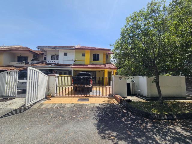CORNER LOT Double Storey Seksyen 6 Bandar Bukit Mahkota Bangi