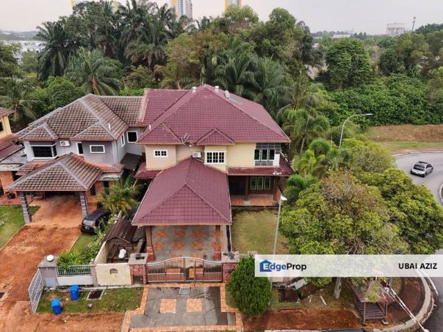 CORNER LOT! Double Storey Semi D @ Jln Kristal, Seksyen 7, Shah Alam For Sale