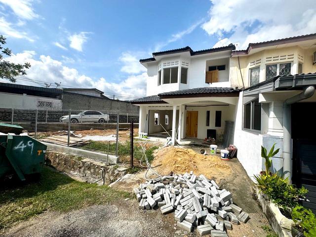 CORNER LOT Double Storey Taman Sri Telawi Seremban Negeri Sembilan