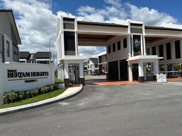 Corner lot Double Storey Terrace Taman Bertam Height Melaka