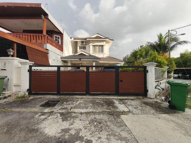 CORNER LOT Double Storey Terrace Taman Saujana Utama 2 Sungai Buloh