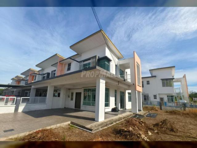 Corner Lot, Double Storey Terrace, Bandar Hillpark, Puncak Alam