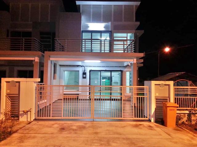 Corner Lot Double Storey Terrace Bandar Seri Impian Kluang Johor