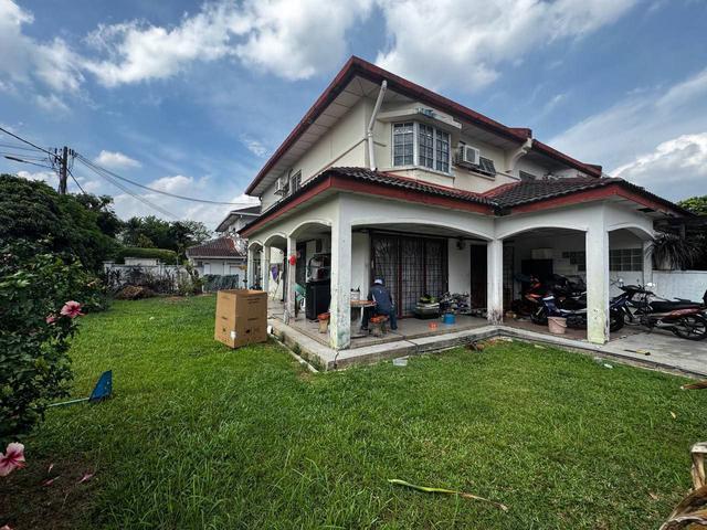 CORNER LOT Double Storey Terrace House Taman TTDI Jaya
