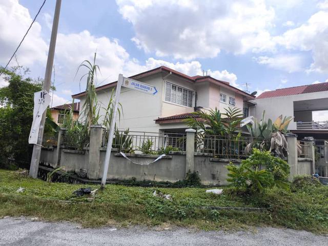 CORNER LOT Double Storey Terrace House Taman Cheras Idaman Kajang