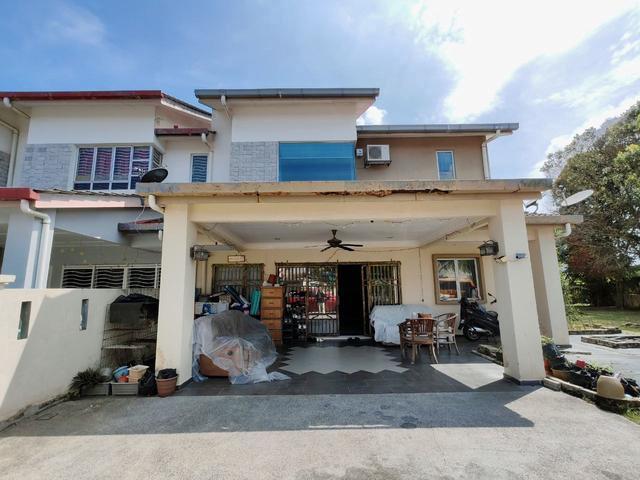 CORNER LOT Double Storey Terrace Jalan Pulau Angsa Nusa Rhu