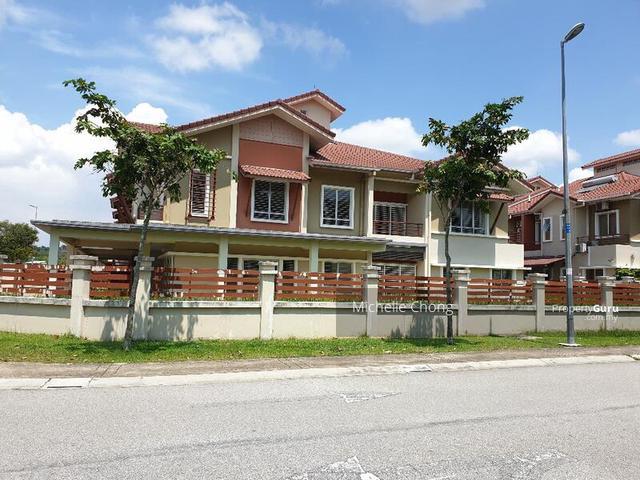 CORNER LOT Double Storey U16 Denai Alam SPACIOUS LANDEASY PARKING