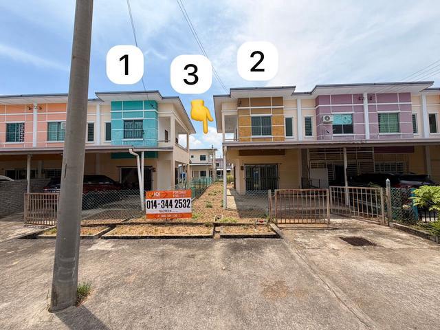 Corner Lot Extra Privacy 3 Unit Bersebelahan