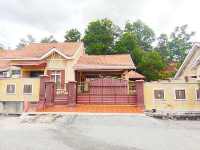 CORNER LOT FULLY FURNISHED SemiD Setingkat Gambang Damai Kuantan