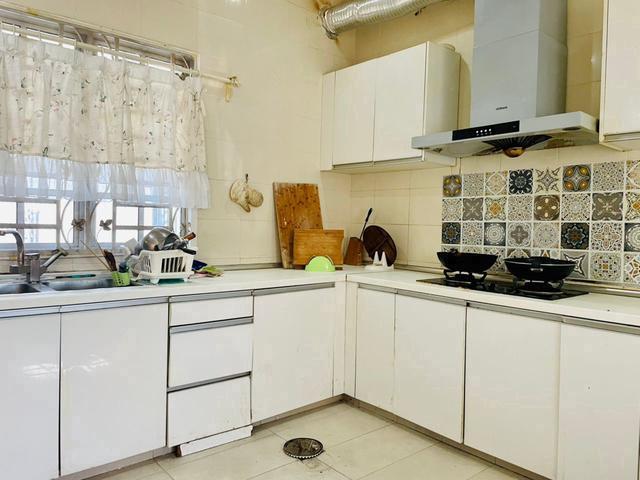 Corner lot fully renovated 2 sty house Kota Kemuning Greenville