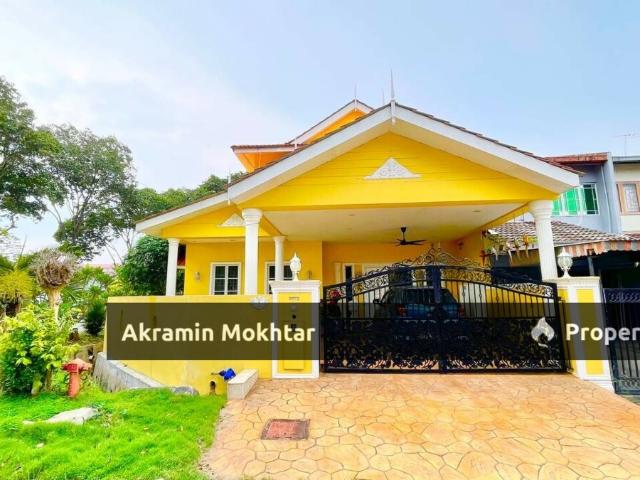CORNER LOT, FULLY RENOVATED, PARTIALLY FURNISHE & BEBAS BANJIR | Double Storey Terrace Jalan Sri Serawak Taman Sri Andalas Klang