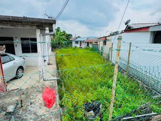 Corner Lot Full Loan Cash Out Taman Sri Pulai Single Storey