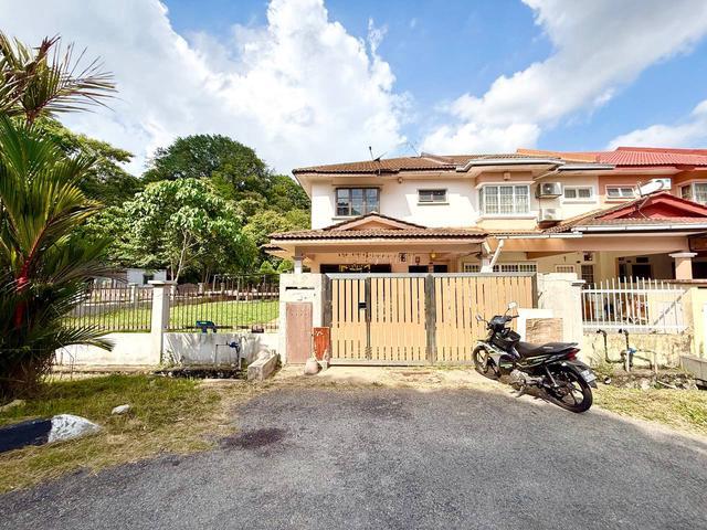 CORNER LOT FREEHOLD Double Storey Bandar Sunway Semenyih