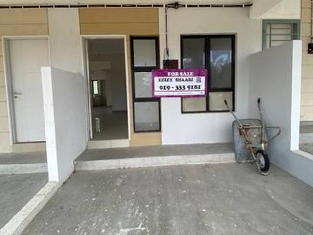 Corner Lot Ground Floor Villa Kesuma