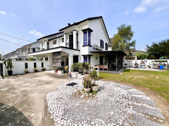 CORNER LOT HUGE EXTRA LAND Double Storey Bandar Alam Suria Puncak Alam