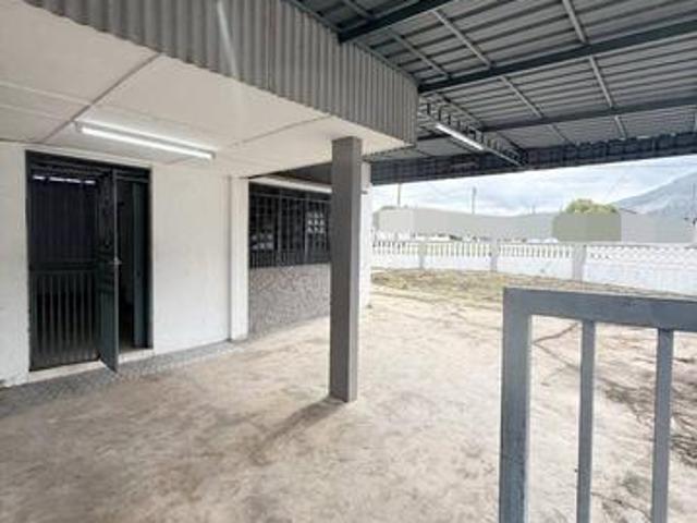 Corner Lot Hot Area Cheap Sale Menglembu