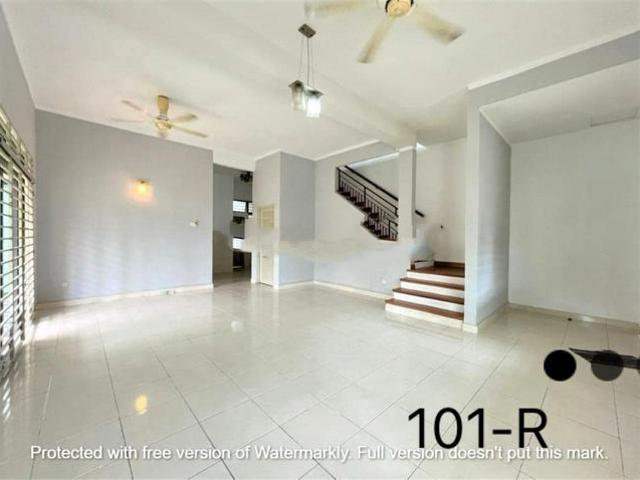 Corner Lot Kota Bayuemas parkland 2sty corner 4270sqft Basic for s
